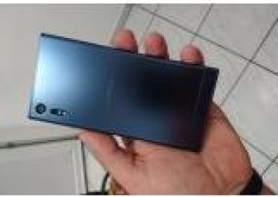 Флагманът Xperia F8331 на показ в реални снимки  